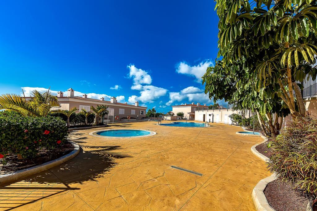 Ocean Terrace House Villa Puerto de Santiago  Luaran gambar